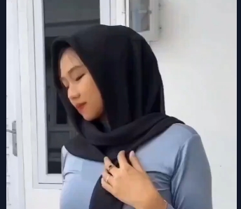 TANTE BIRAHI SODOK BELAKANG